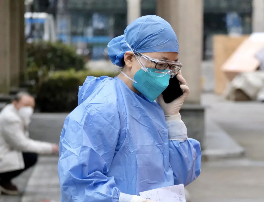 九游官网 -欧超杯赛程吃紧，武汉三镇集结日临场应变，引发热议，医务组通报恢复(武汉三镇队最新消息最新动态)